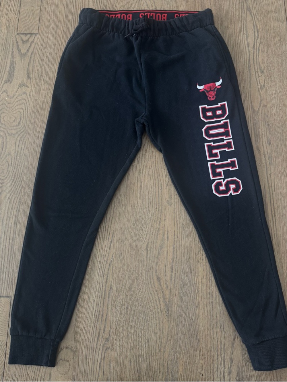 Chicago Bulls Joggers Mens Medium NBA Sweatpants Black Red Logo Athletic UNK